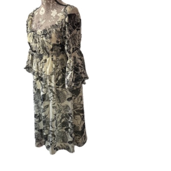 Max Studio Small Women's Black and Tan Midi Dress 3/4 Bell Sleeves Boho Relaxed - Picture 7 of 15